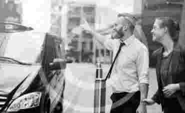 10 Bizarre Taxi Cab Stories